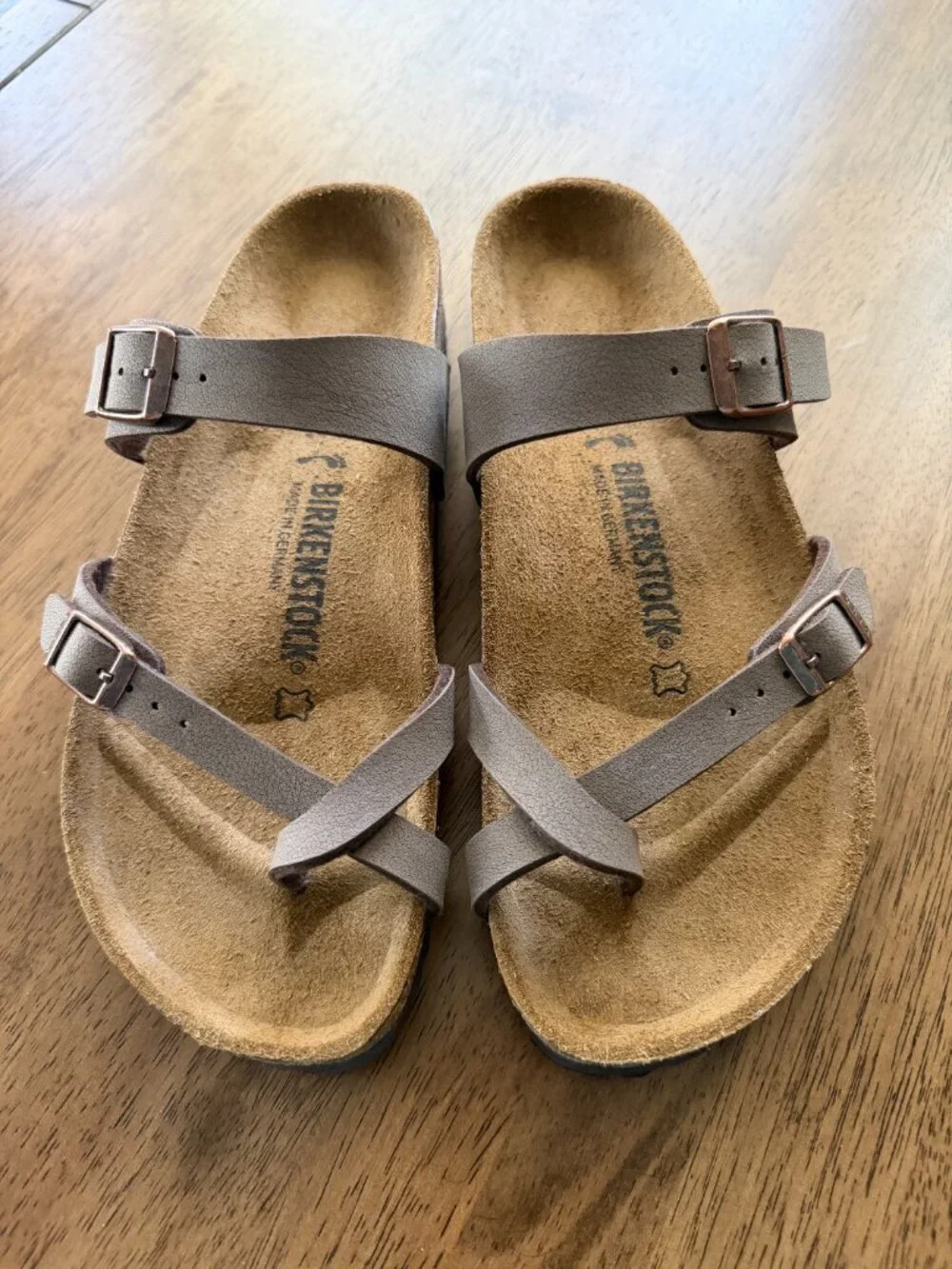 Women's Birkenstock Mayari Thong Sandal (Mocha)